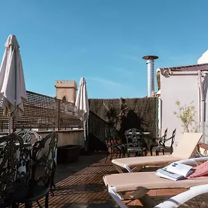 apartamento-con-encanto-en-patio-sevillano-202.es-andalucia.com/